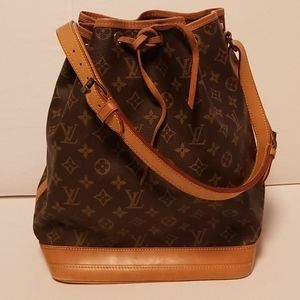 Louis Vuitton shoulder bag